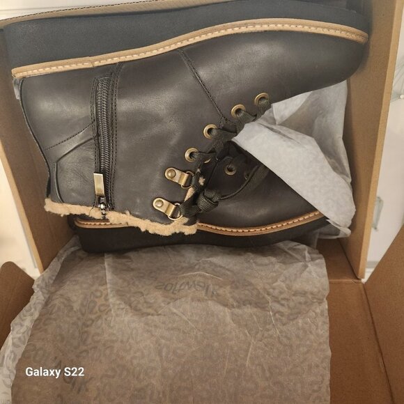 SoftWalk "Wilcox" Leather Boots. NIB. Size 7.5 W - Picture 11 of 11